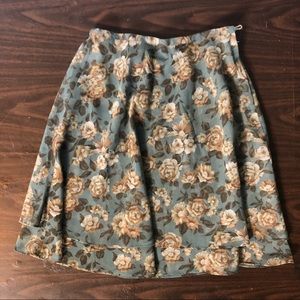 Floral layered skirt